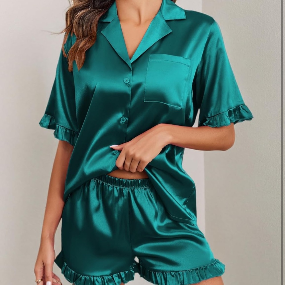 Teal Satin Ruffle Women's Pajama Set  top & Shorts Brand new!!